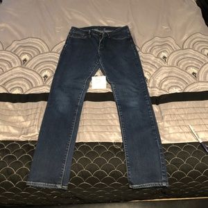Women’s Levi’s Skinny Jeans Size 10